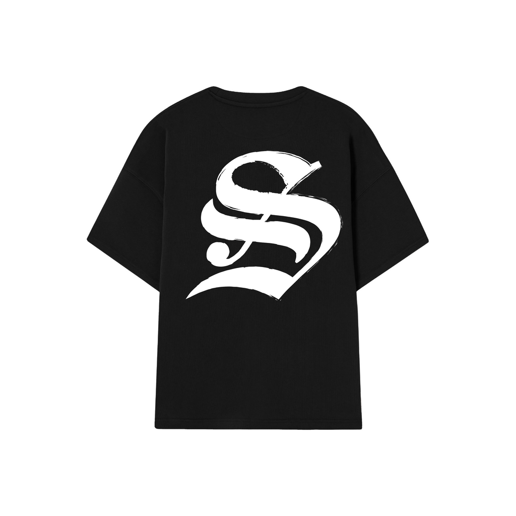 POLERA GOTH (NEGRA)
